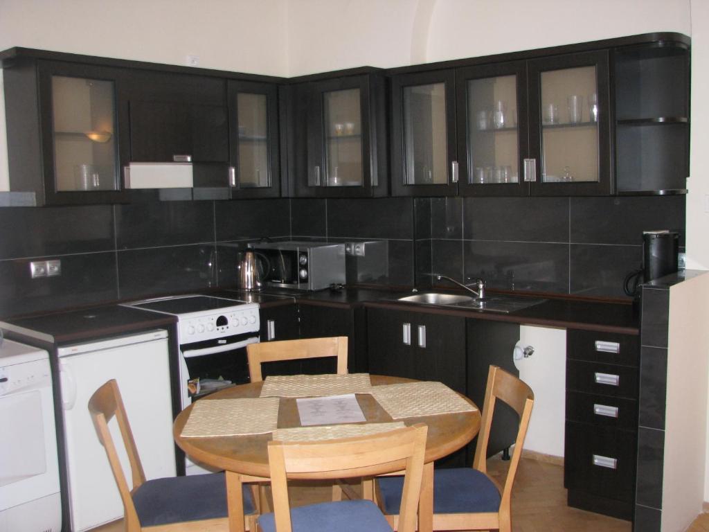 Domino Apartments Красков Екстериор снимка